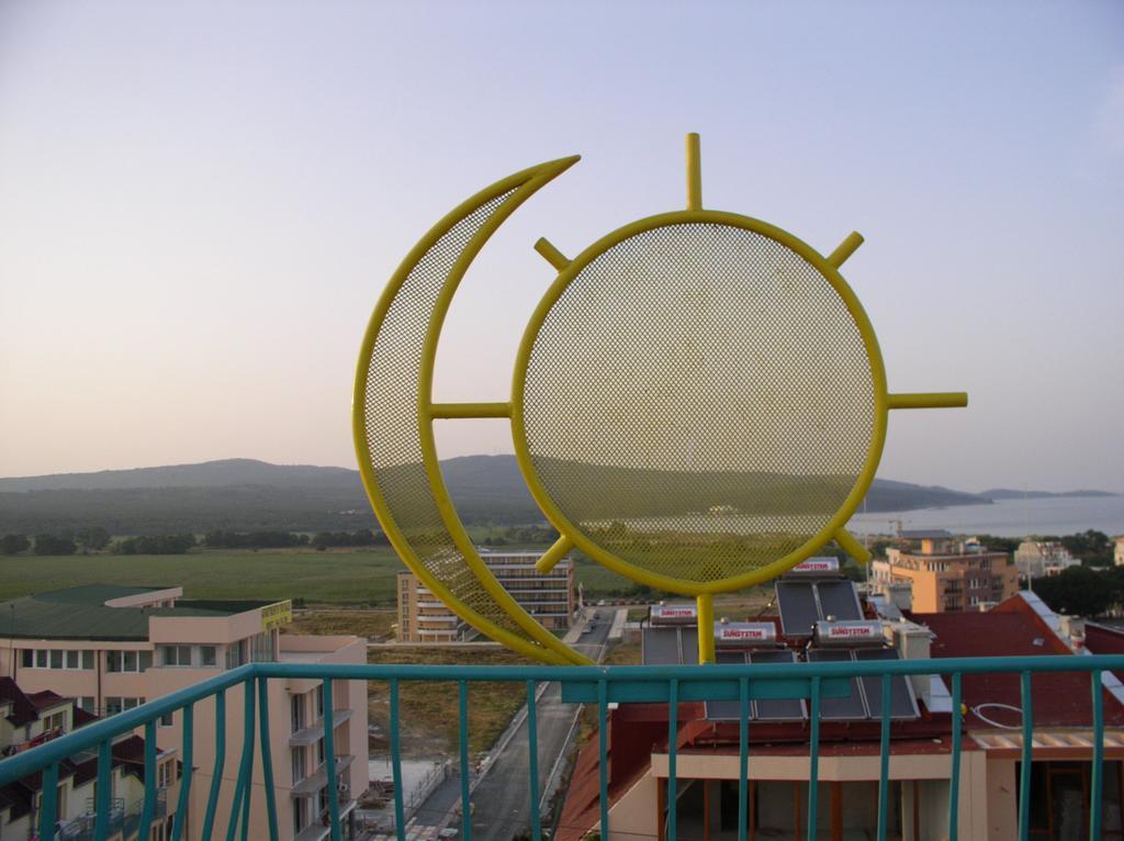 Complex Laguna-Kantardzhiev Primorsko Exterior foto